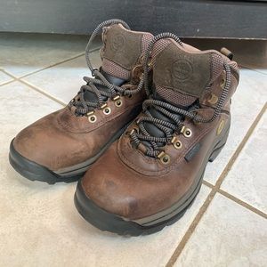 Women’s Timberland Hiking Boots 7.5